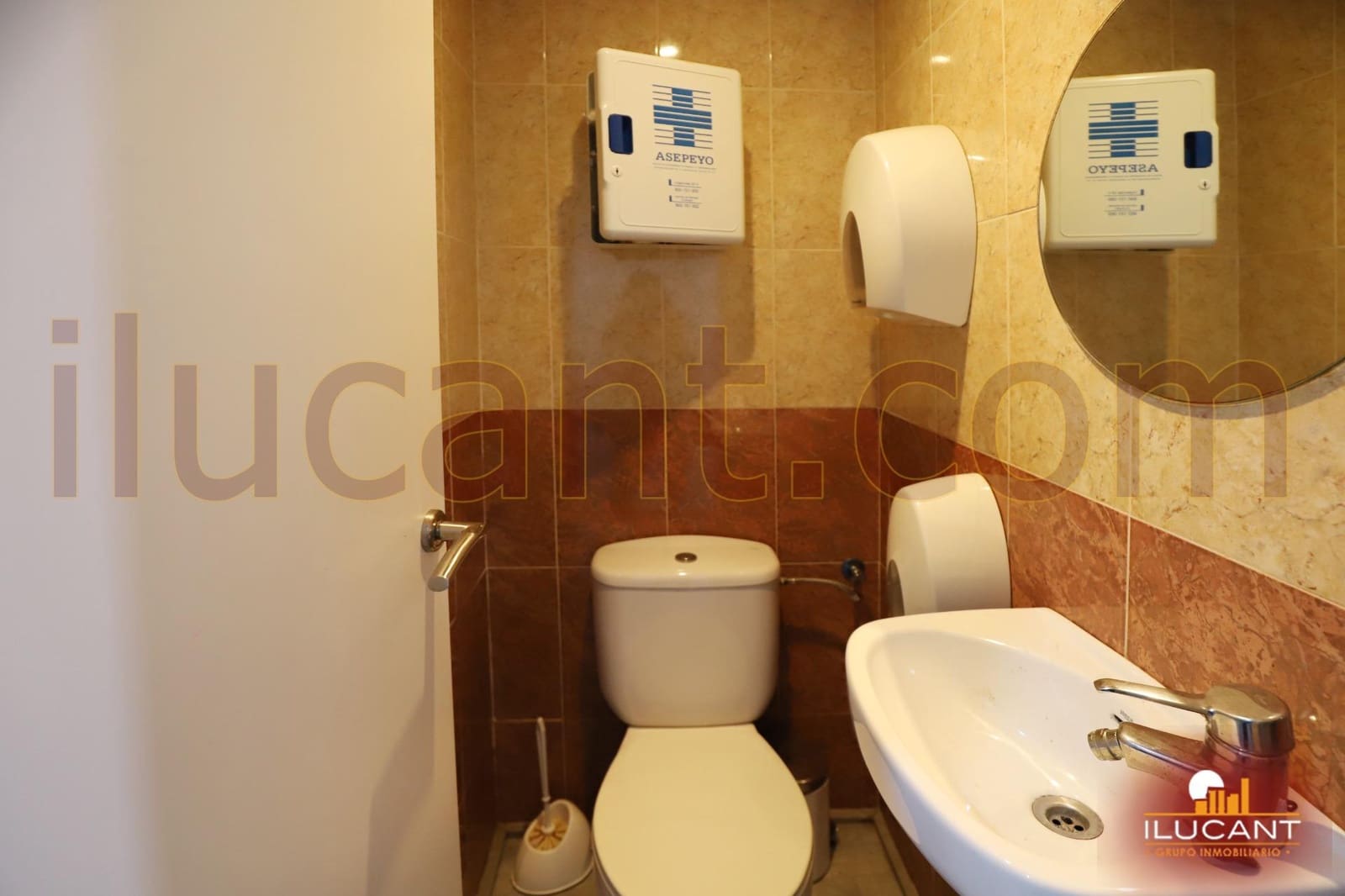 Komercyjne na sprzedaż w Miasto Alicante / Alacant - 79 900 € (Ref: 9114700)