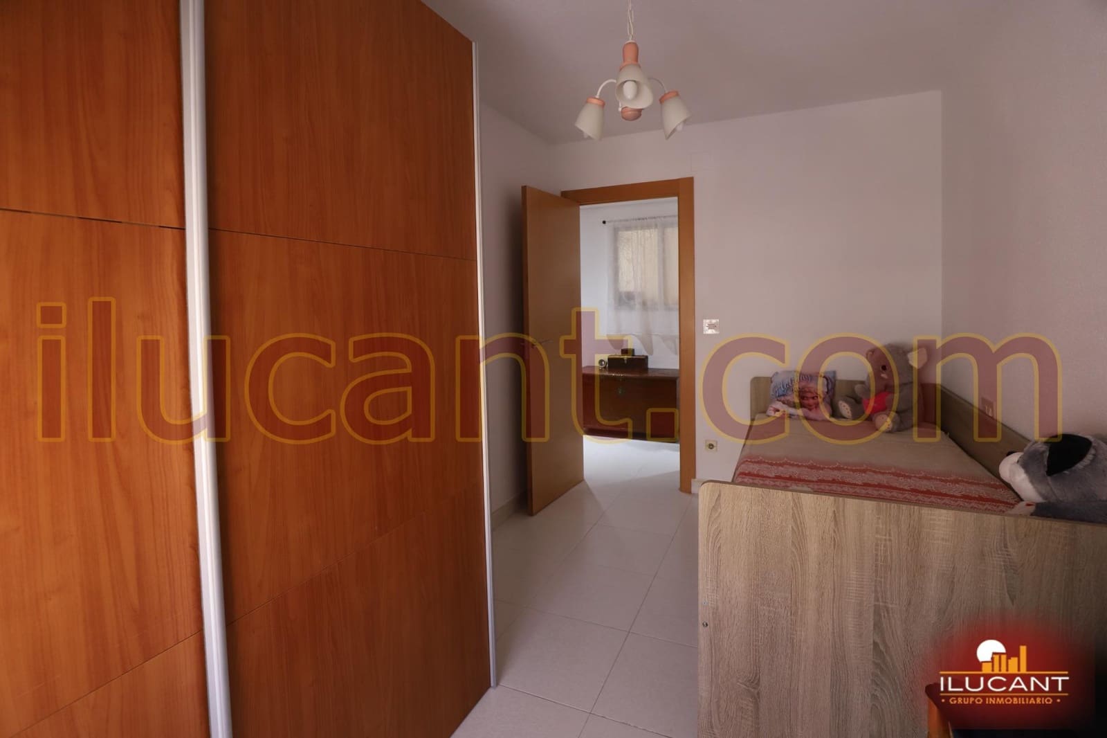 4 bedroom Flat for sale in El Campello - € 260,000 (Ref: 9114702)