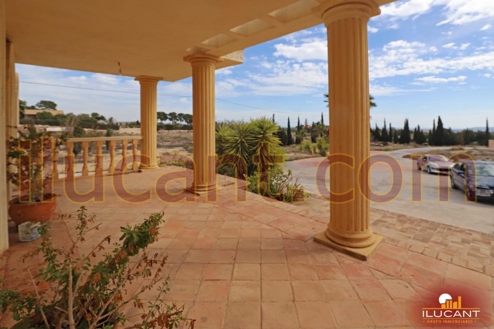 4 slaapkamer Villa te koop in Muchamiel / Mutxamel met garage - € 499.000 (Ref: 9114705)