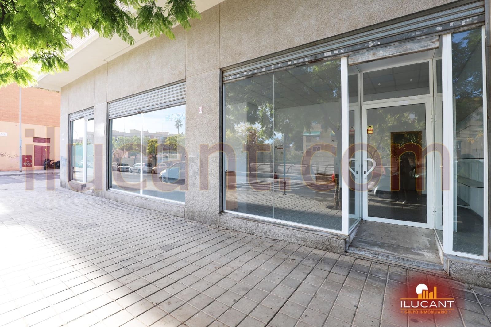 Kommersiell till salu i Alicante stad - 110 000 € (Ref: 9114721)