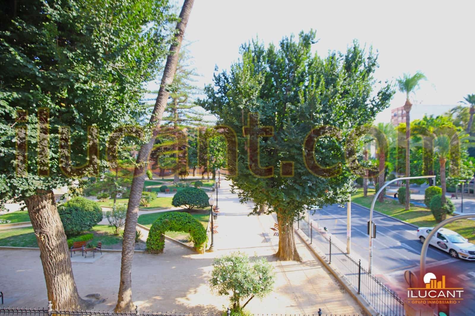 3 soveværelse Lejlighed til salg i Alicante by - € 285.000 (Ref: 9173392)