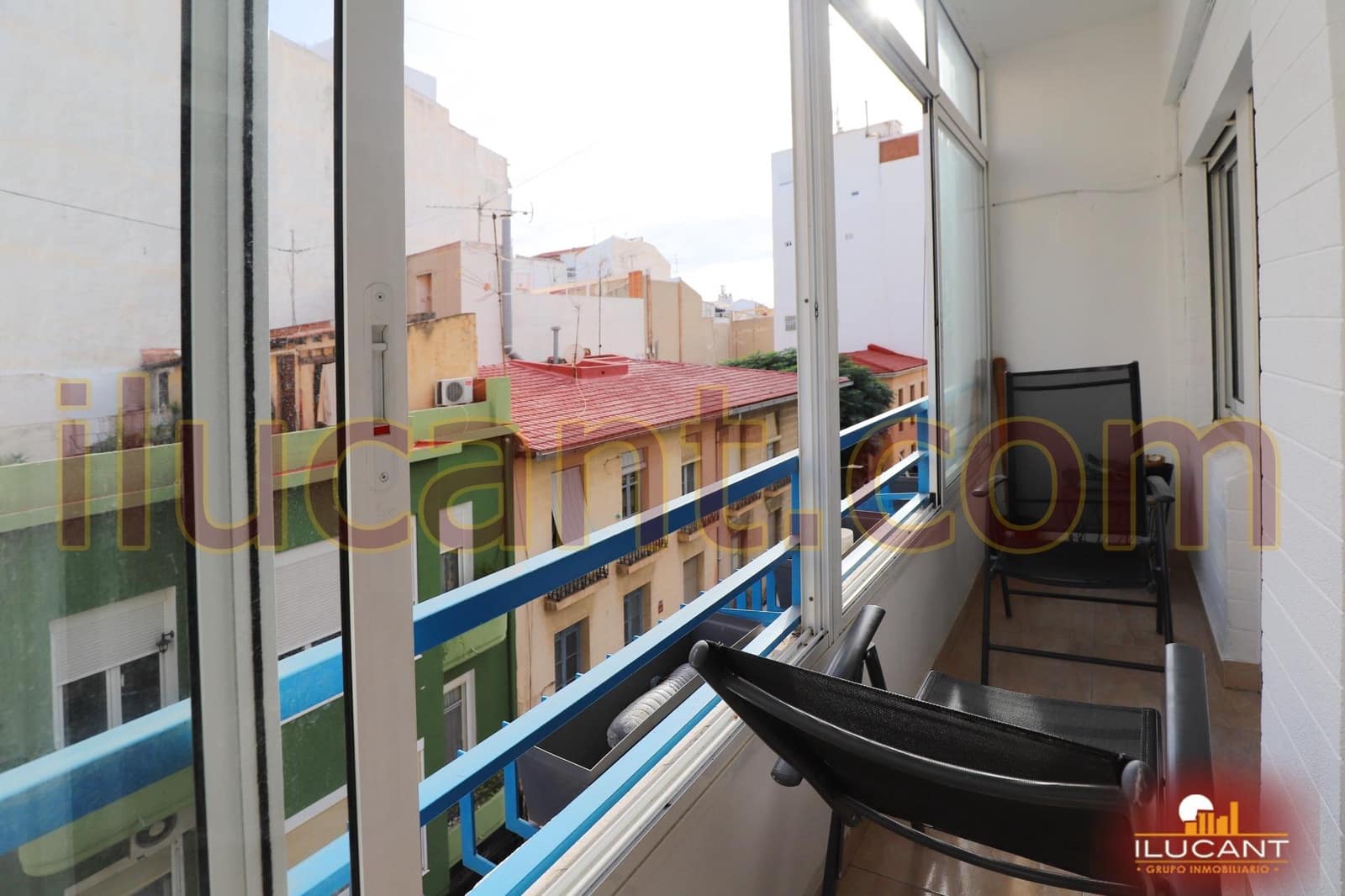 3 soveværelse Lejlighed til salg i Alicante by - € 260.000 (Ref: 9183601)