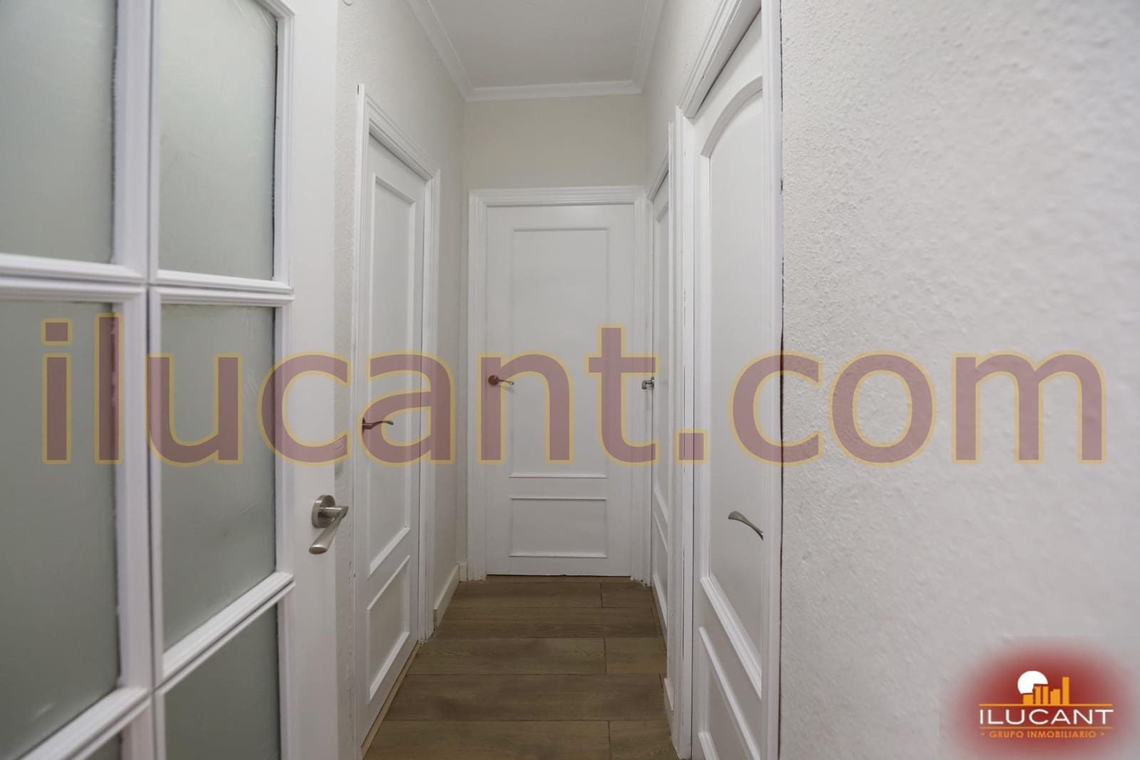 3 soveværelse Lejlighed til salg i Alicante by - € 260.000 (Ref: 9183601)