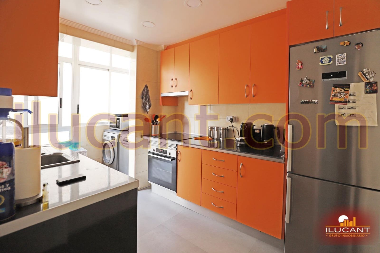 3 soveværelse Lejlighed til salg i Alicante by - € 260.000 (Ref: 9183601)