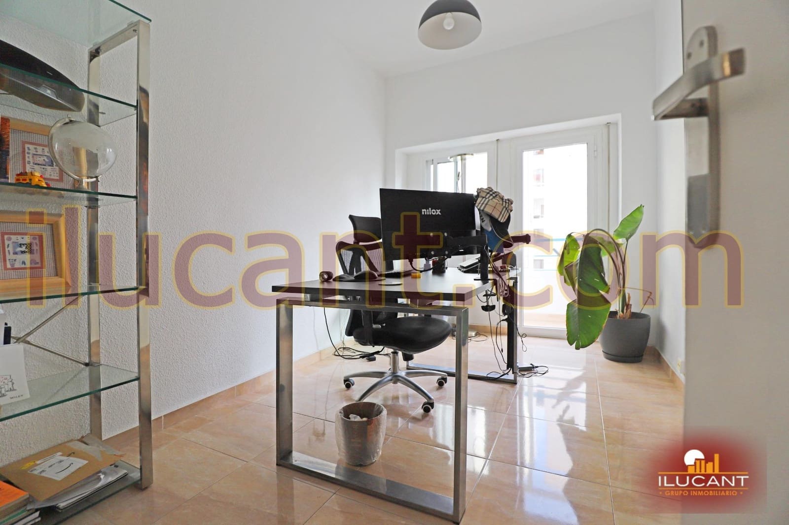 3 soveværelse Lejlighed til salg i Alicante by - € 260.000 (Ref: 9183601)