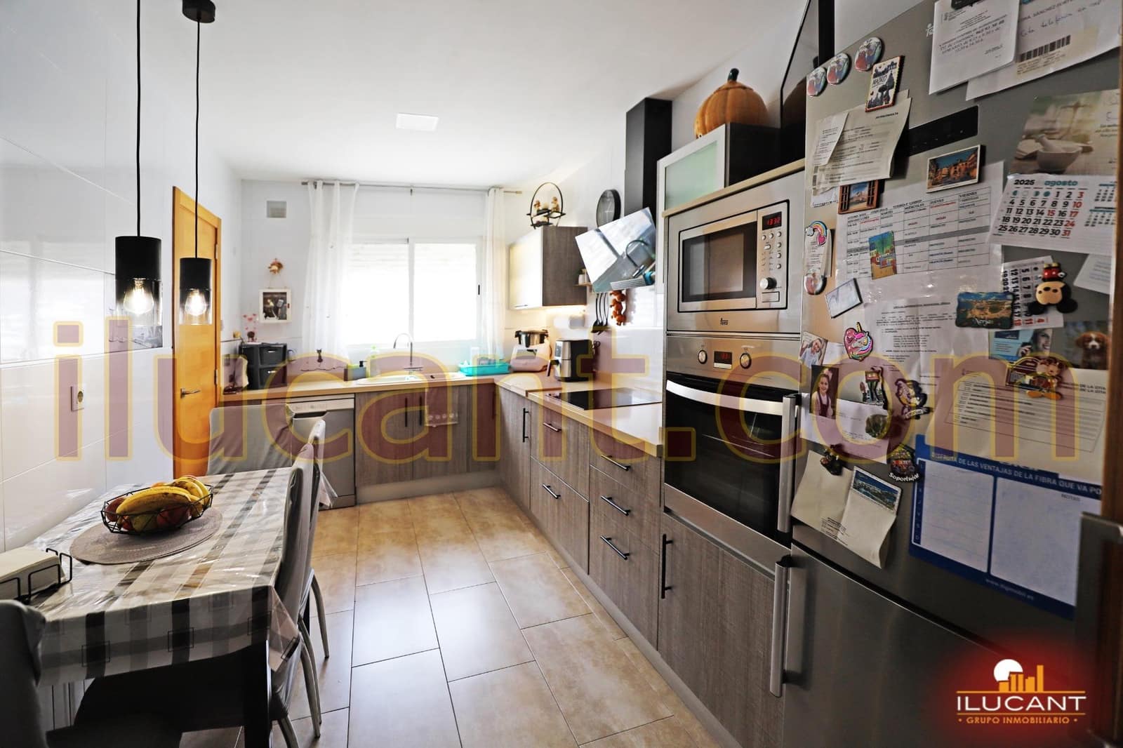 4 sovrum Villa till salu i Alicante stad - 405 000 € (Ref: 9202379)