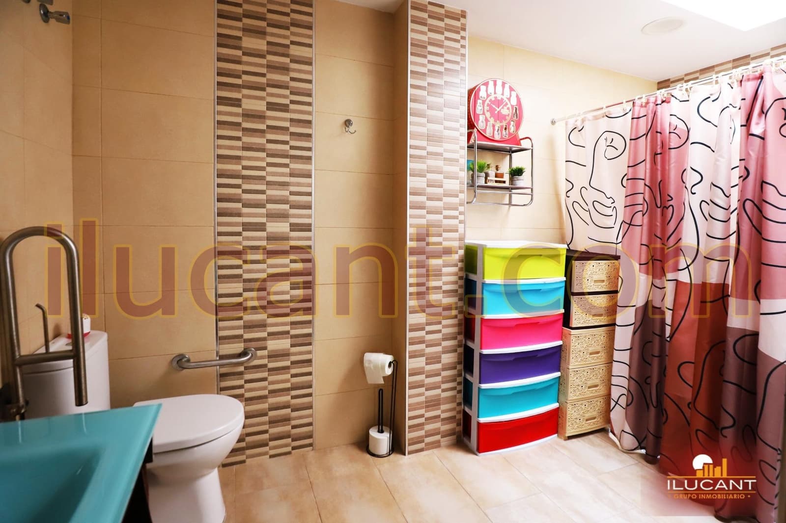 4 sovrum Villa till salu i Alicante stad - 405 000 € (Ref: 9202379)