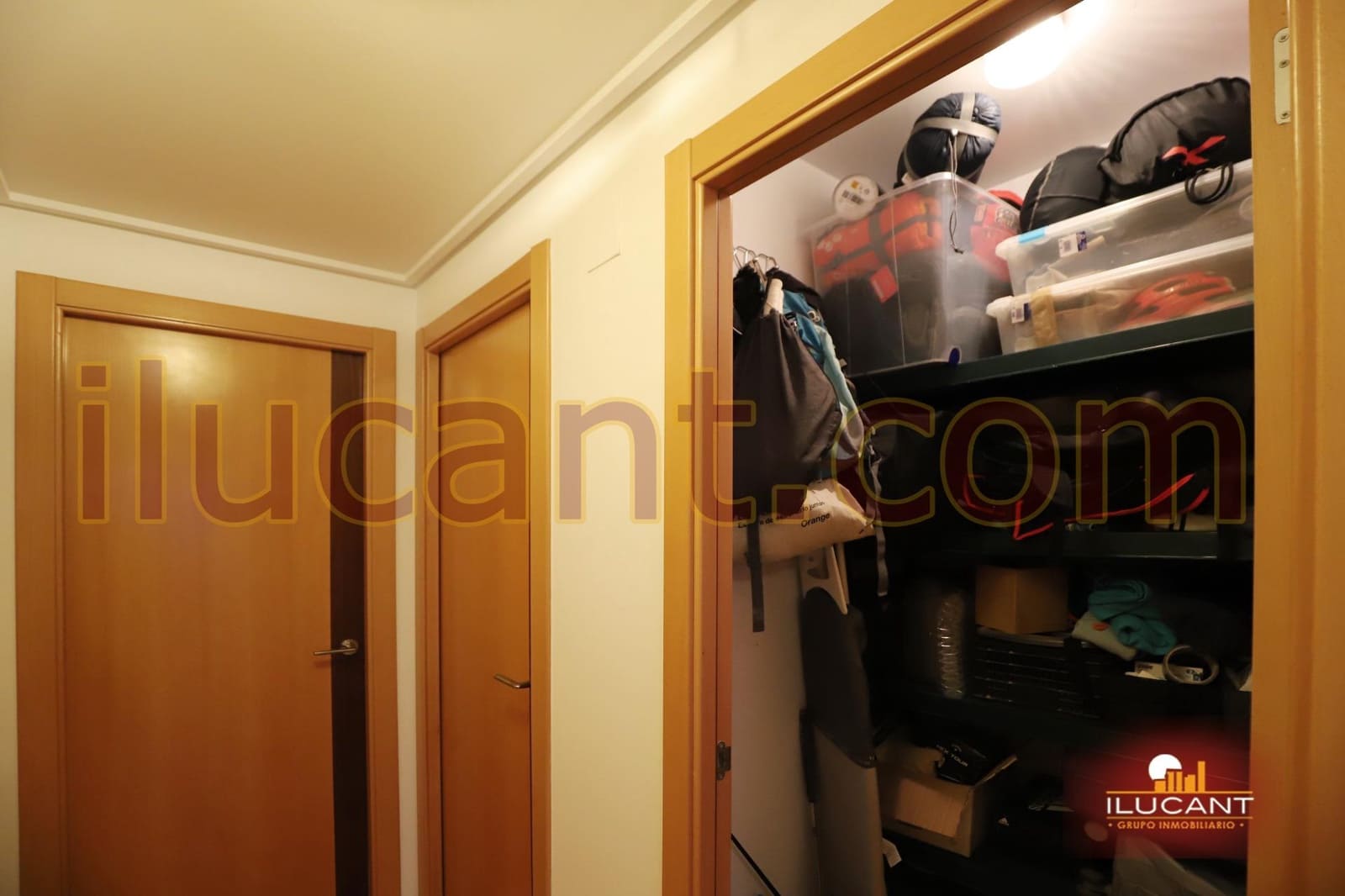 2 makuuhuone Asunto myytävänä paikassa Alicante kaupunki mukana uima-altaan 
autotalli - 399 000 € (Ref: 9215364)