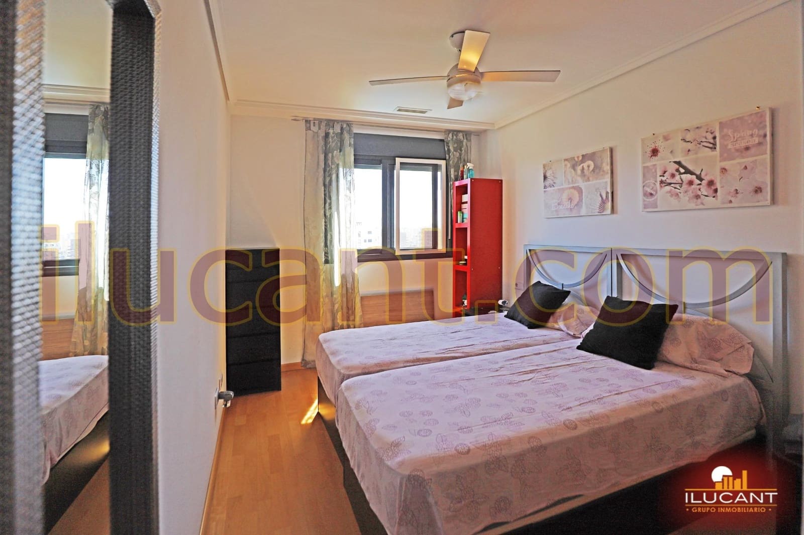 2 makuuhuone Asunto myytävänä paikassa Alicante kaupunki mukana uima-altaan 
autotalli - 399 000 € (Ref: 9215364)