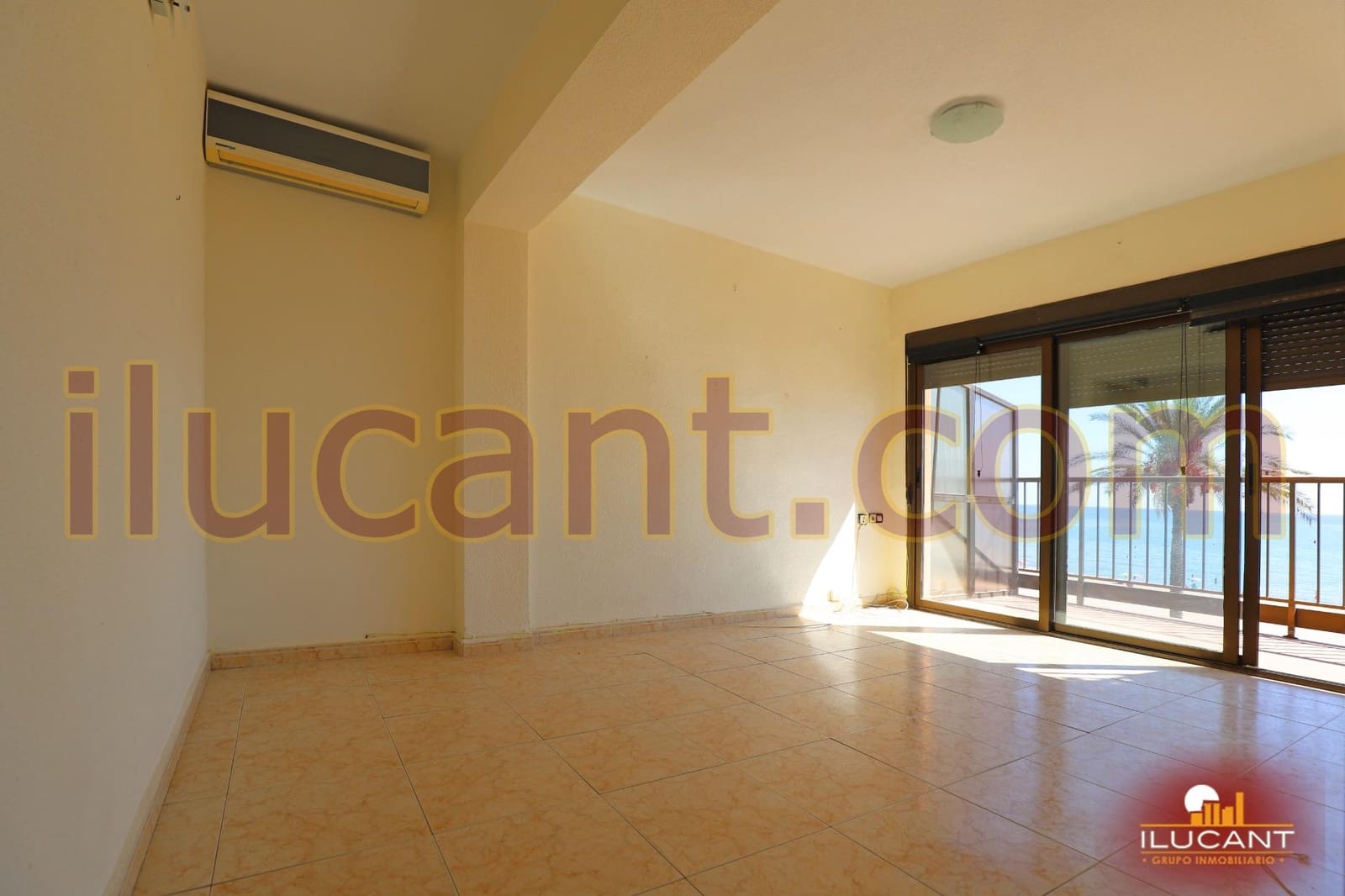 3 makuuhuone Asunto myytävänä paikassa Playa de Muchavista - 309 000 € (Ref: 9232839)