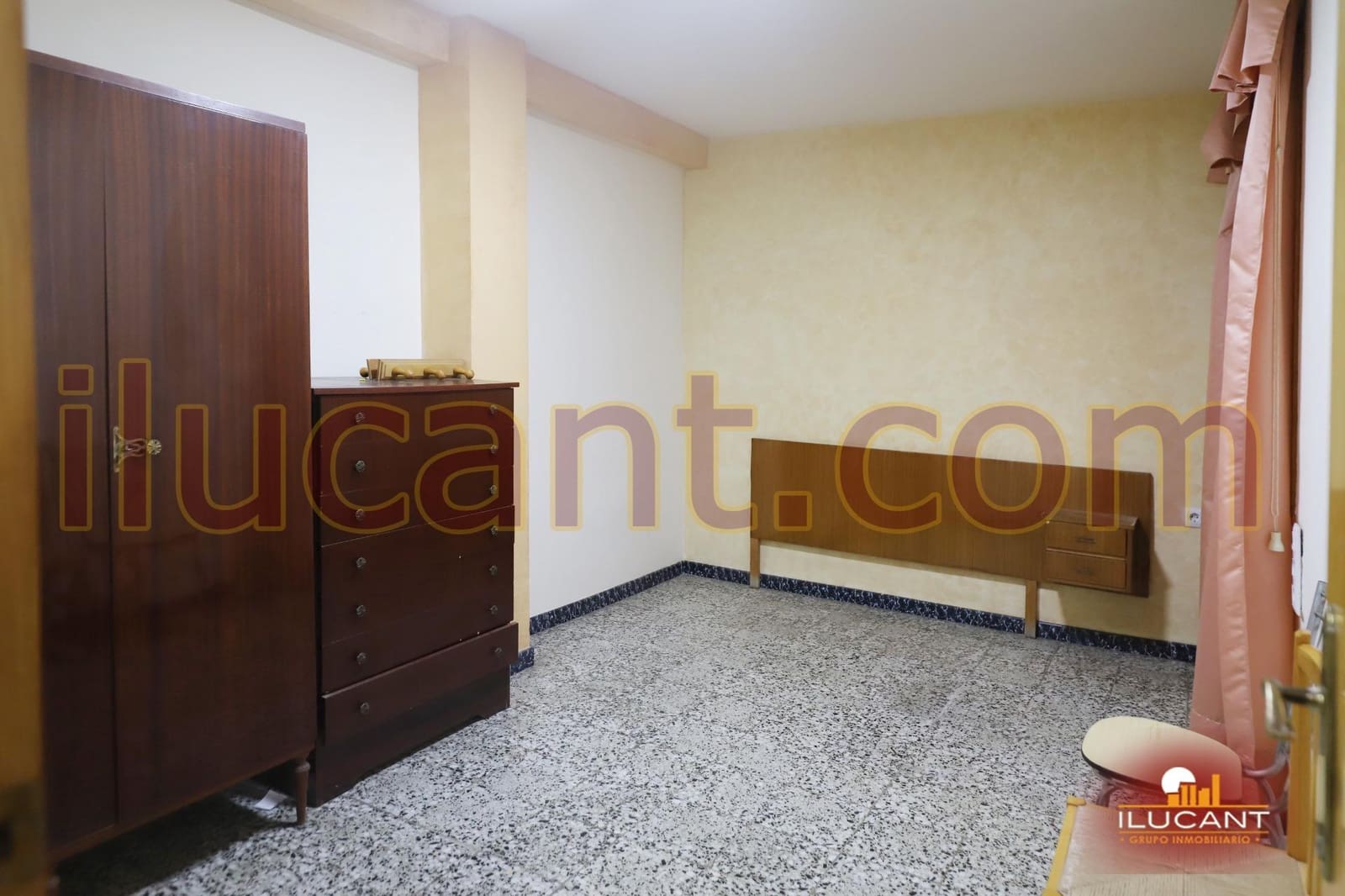 3 chambre Appartement à vendre à Alicante ville - 149 000 € (Ref: 9232841)