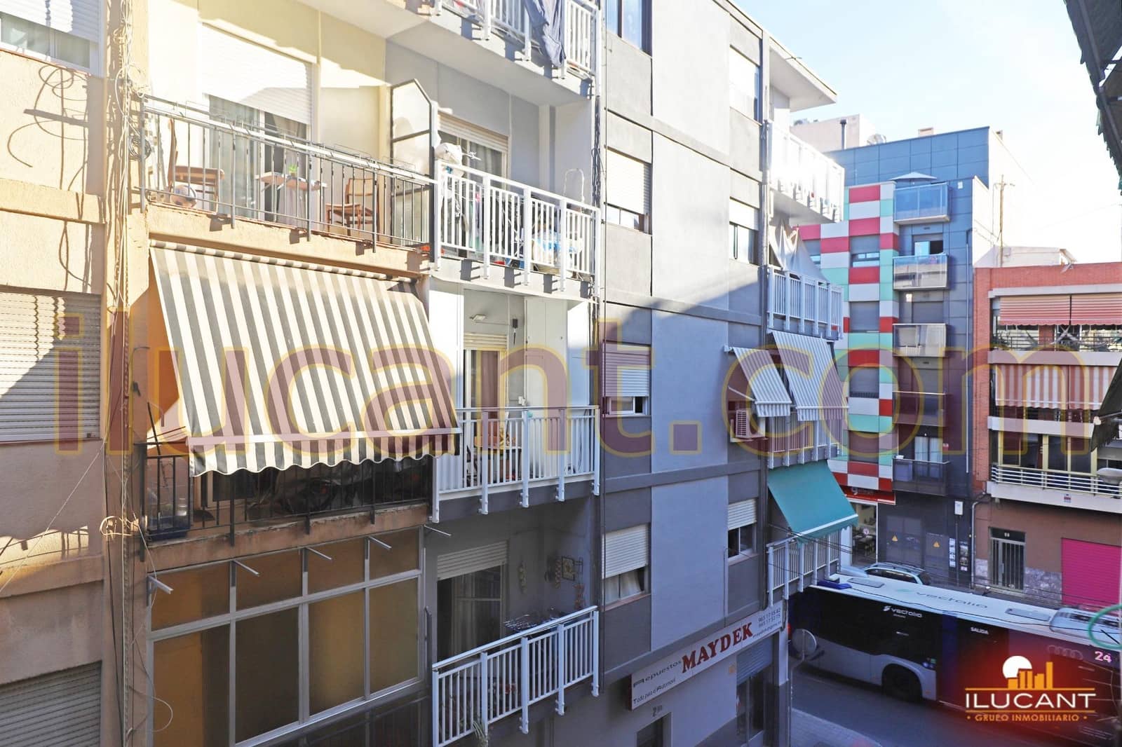 3 chambre Appartement à vendre à Alicante ville - 149 000 € (Ref: 9232841)