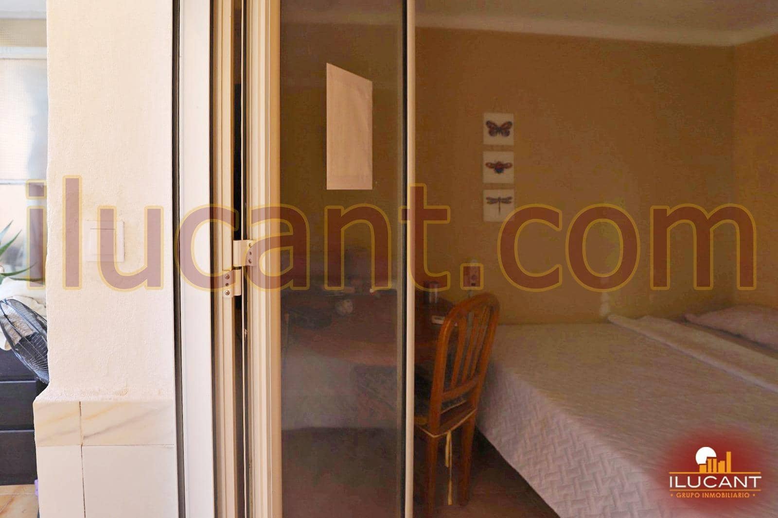 3 makuuhuone Asunto myytävänä paikassa Alicante kaupunki - 129 000 € (Ref: 9236844)