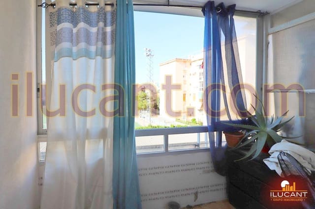 3 makuuhuone Asunto myytävänä paikassa Alicante kaupunki - 129 000 € (Ref: 9236844)