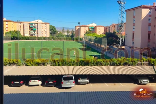 3 makuuhuone Asunto myytävänä paikassa Alicante kaupunki - 129 000 € (Ref: 9236844)