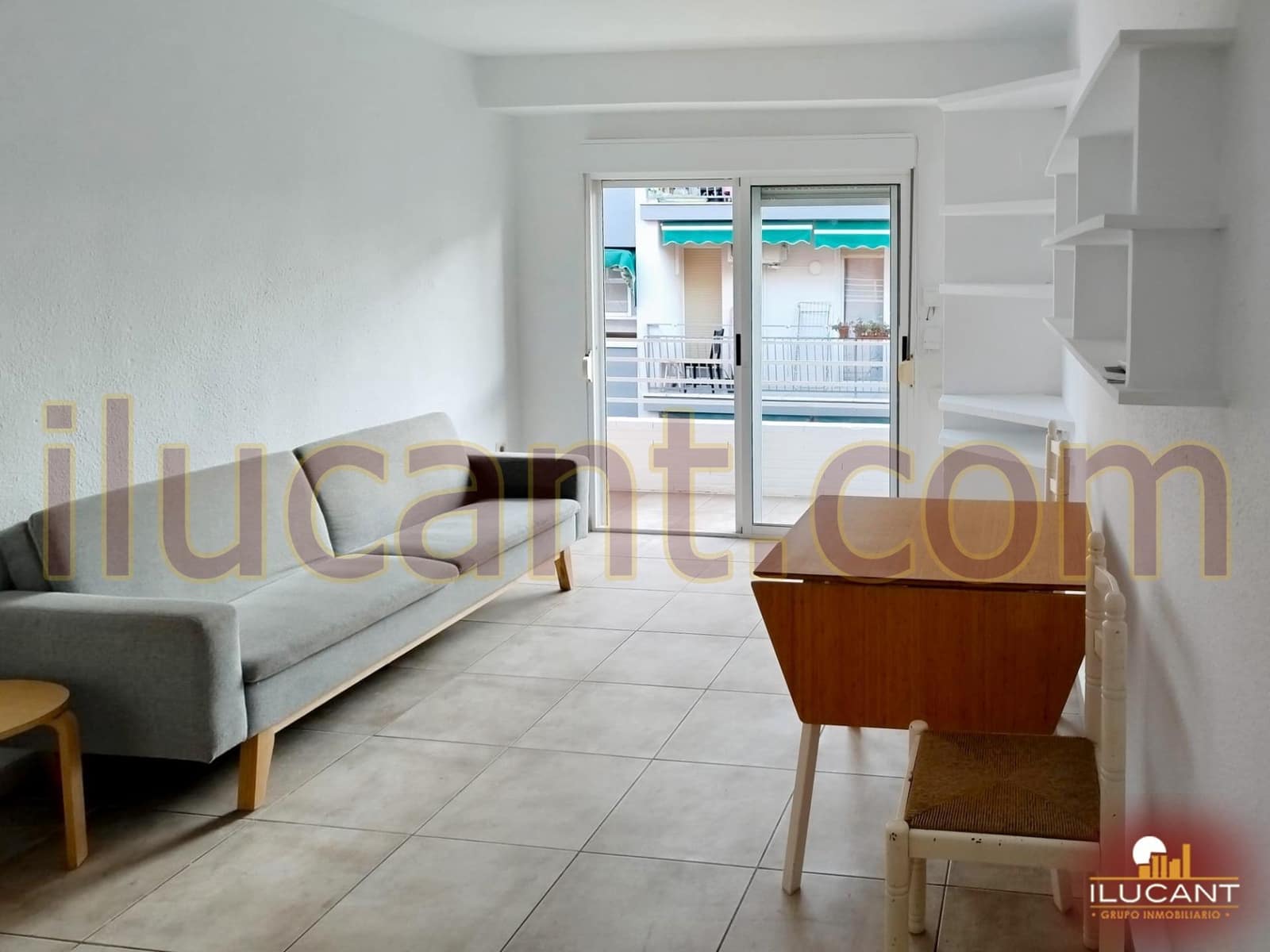 3 soveværelse Lejlighed til salg i Alicante by - € 159.000 (Ref: 9303421)