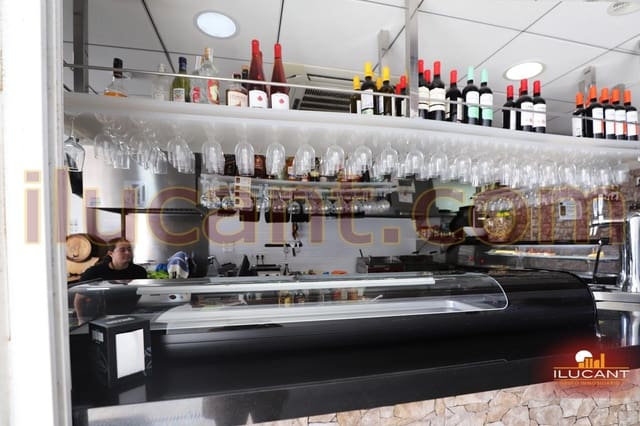 Virksomhed til salg i Playa de San Juan, Alicante by - € 350.000 (Ref: 9355796)