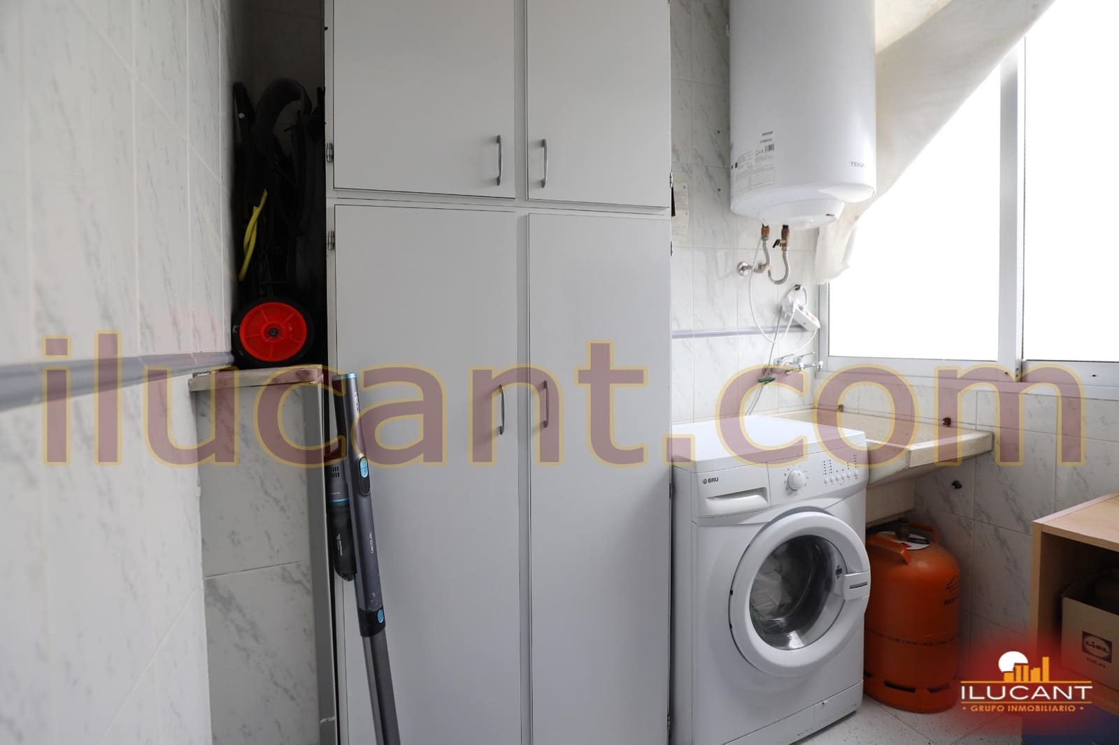 2 makuuhuone Asunto myytävänä paikassa Alicante kaupunki - 152 900 € (Ref: 9427141)