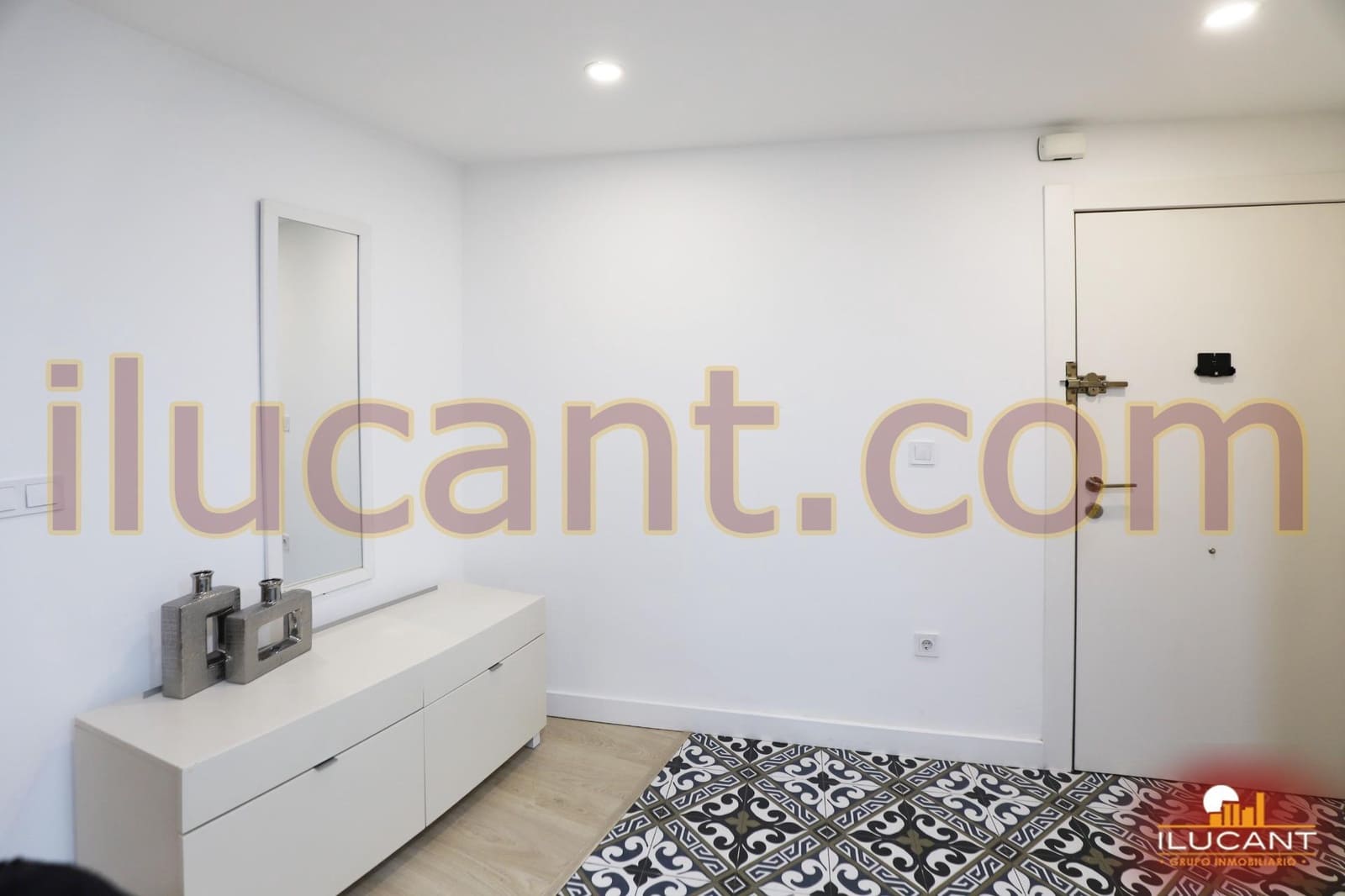 2 sovrum Lägenhet till salu i Alicante stad - 260 000 € (Ref: 9431039)