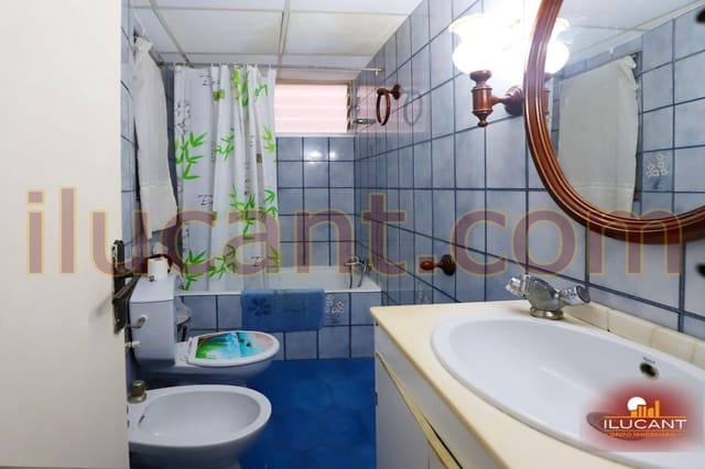 Piso de 3 habitaciones en Alicante / Alacant ciudad en venta - 134.000 € (Ref: 9446291)
