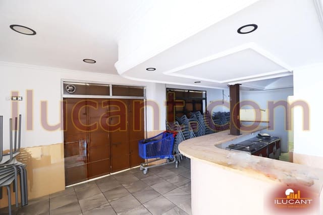 Kaupallinen myytävänä paikassa San Gabriel, Alicante kaupunki - 124 000 € (Ref: 9449043)