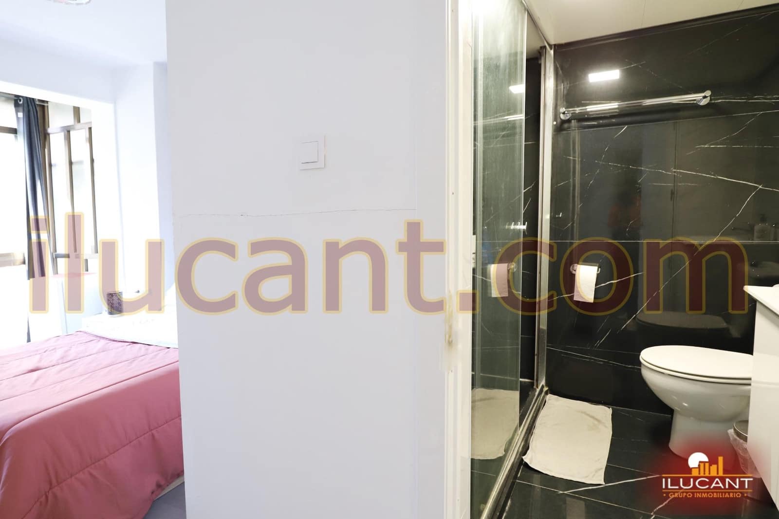 4 slaapkamer Flat te koop in Alicante stad - € 320.000 (Ref: 9452083)