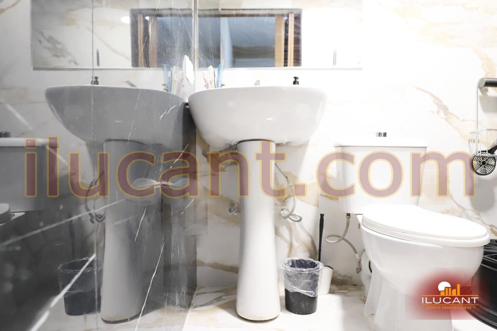 4 slaapkamer Flat te koop in Alicante stad - € 320.000 (Ref: 9452083)