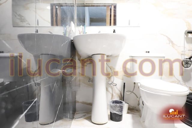 4 slaapkamer Flat te koop in Mercado, Alicante stad - € 320.000 (Ref: 9452083)