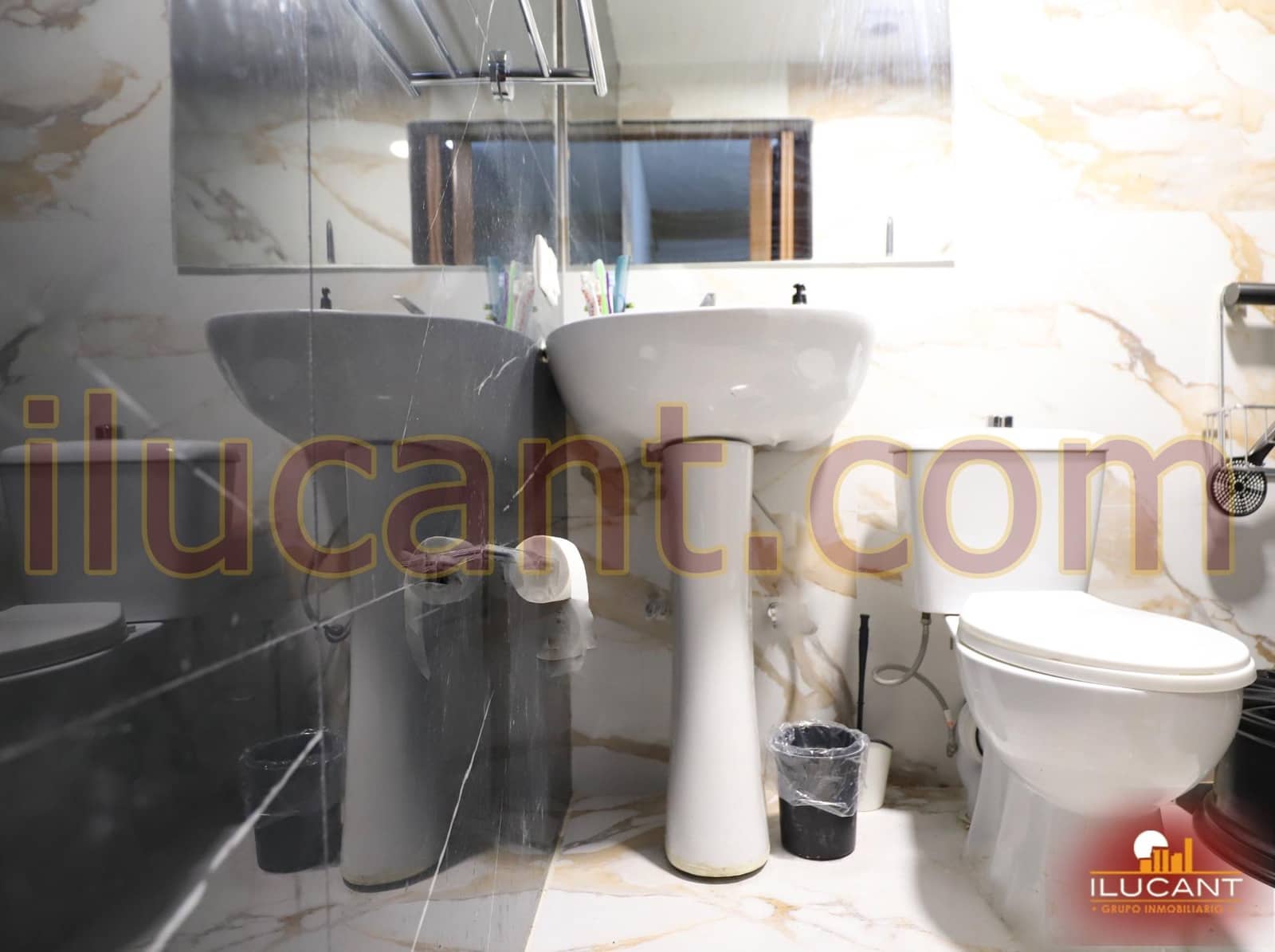 4 slaapkamer Flat te koop in Alicante stad - € 320.000 (Ref: 9452083)