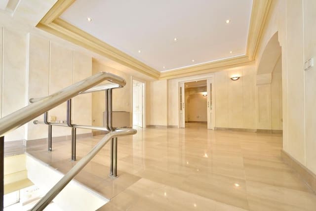 Erhverv til salg i Ricardo Soriano, Marbella - € 3.500.000 (Ref: 9109099)