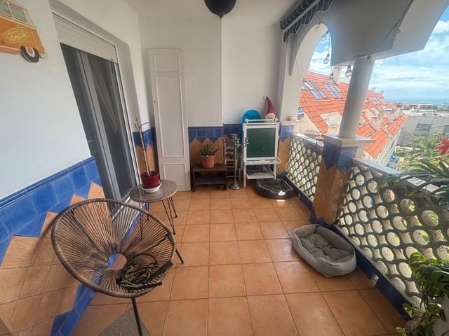 3 makuuhuone Asunto myytävänä paikassa San Pedro de Alcántara Pueblo, Marbella mukana uima-altaan - 330 000 € (Ref: 9109106)