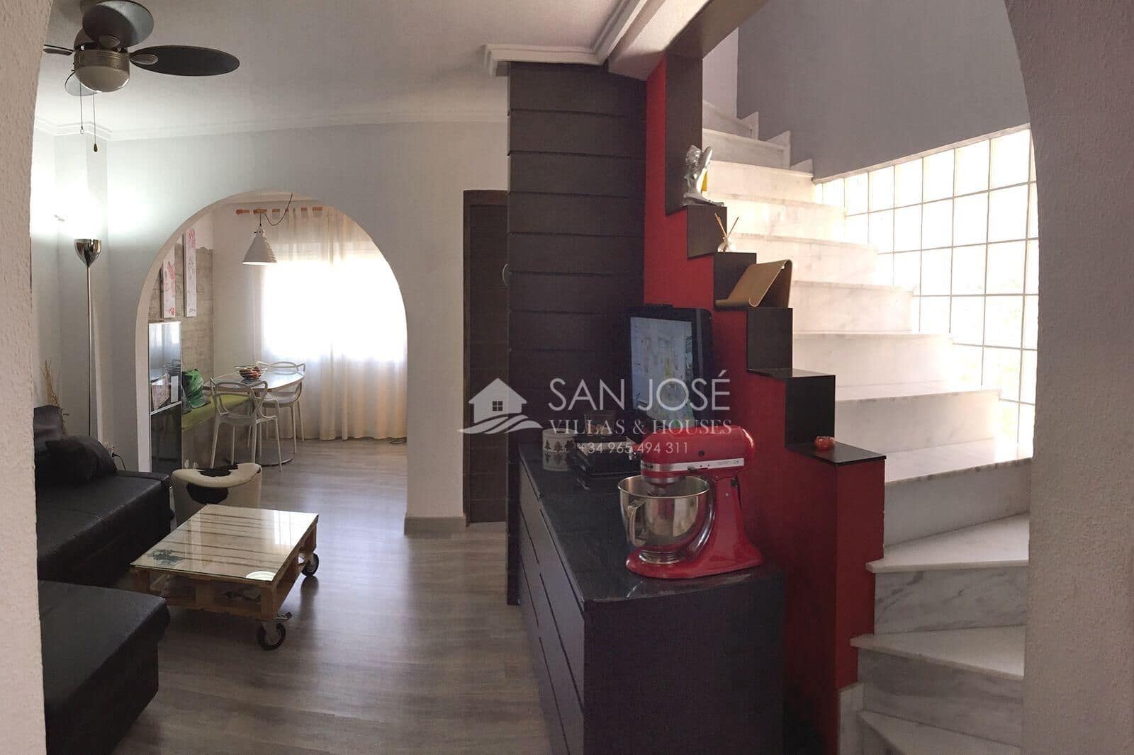 Pareado de 3 habitaciones en Monforte del Cid en venta - 210.000 € (Ref: 10011616)