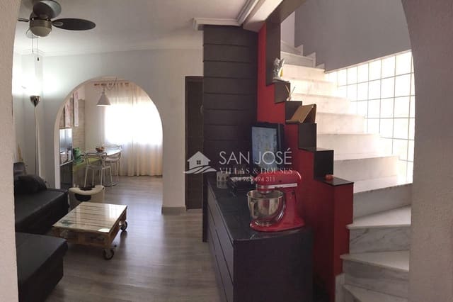 3 sovrum Semi-fristående Villa till salu i Monforte del Cid - 210 000 € (Ref: 10011616)
