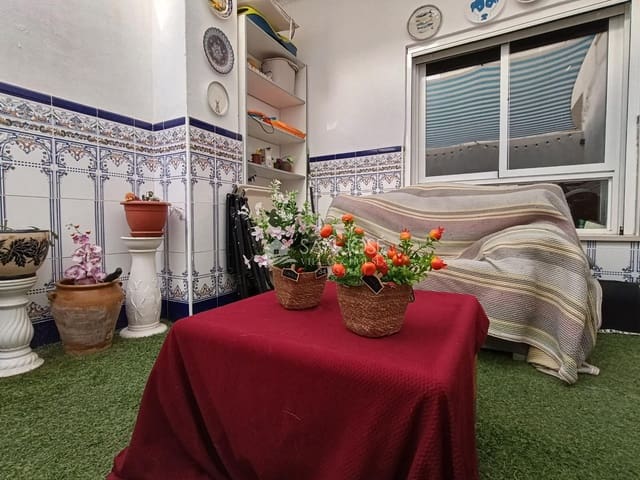 Piso de 3 habitaciones en Monforte del Cid en venta - 147.250 € (Ref: 10011617)