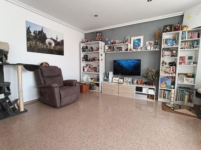 Piso de 3 habitaciones en Monforte del Cid en venta - 147.250 € (Ref: 10011617)