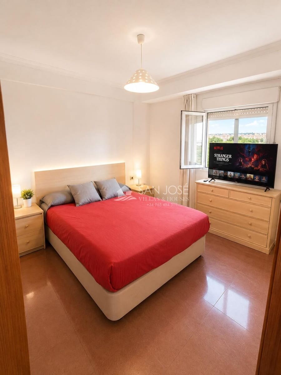 Piso de 3 habitaciones en Sevilla ciudad en venta - 298.630 € (Ref: 10024368)