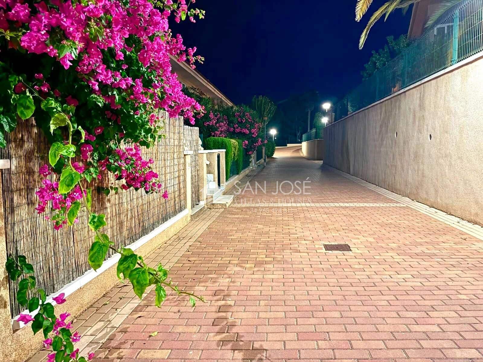 2 sypialnia Bungalow na sprzedaż w Gran Alacant z basenem - 205 000 € (Ref: 10024369)