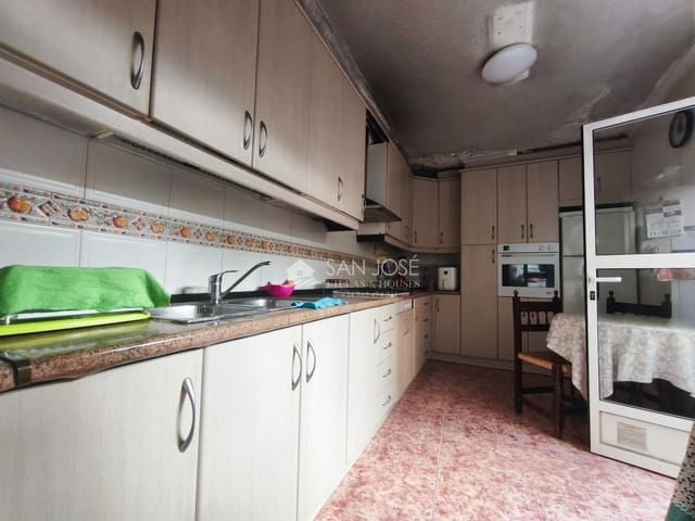 5 soveværelse Byhus til salg i Aspe - € 130.050 (Ref: 10025597)