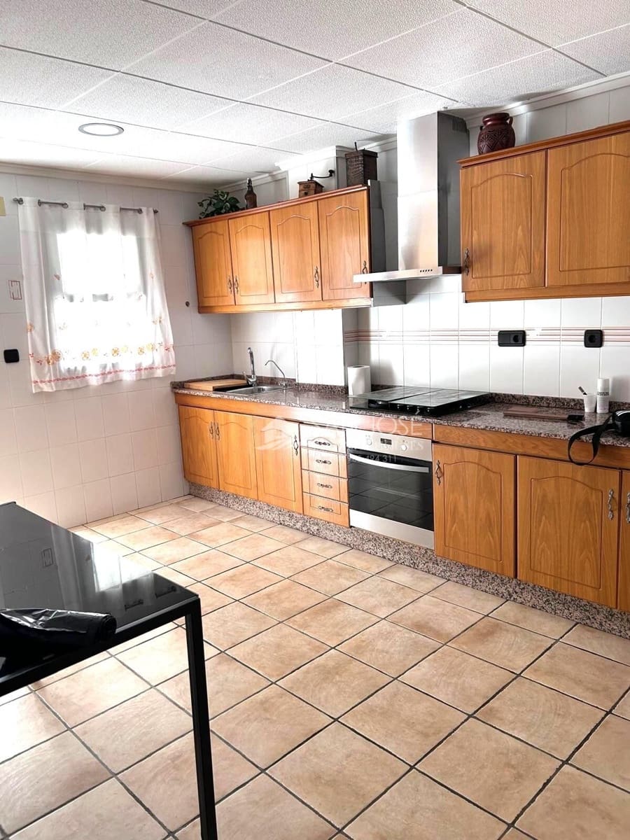 3 Zimmer Wohnung zu verkaufen in Aspe mit Garage - 138.000 € (Ref: 10033895)
