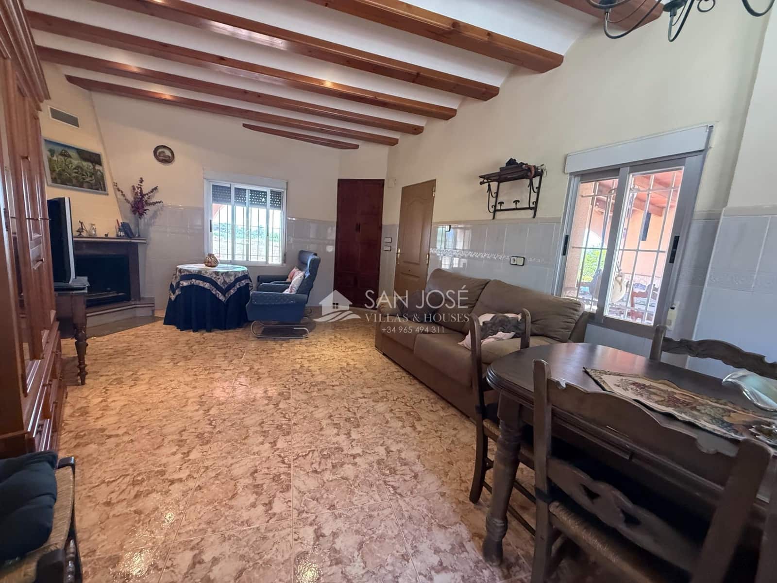 Chalet de 2 habitaciones en Novelda en venta - 275.000 € (Ref: 10035553)
