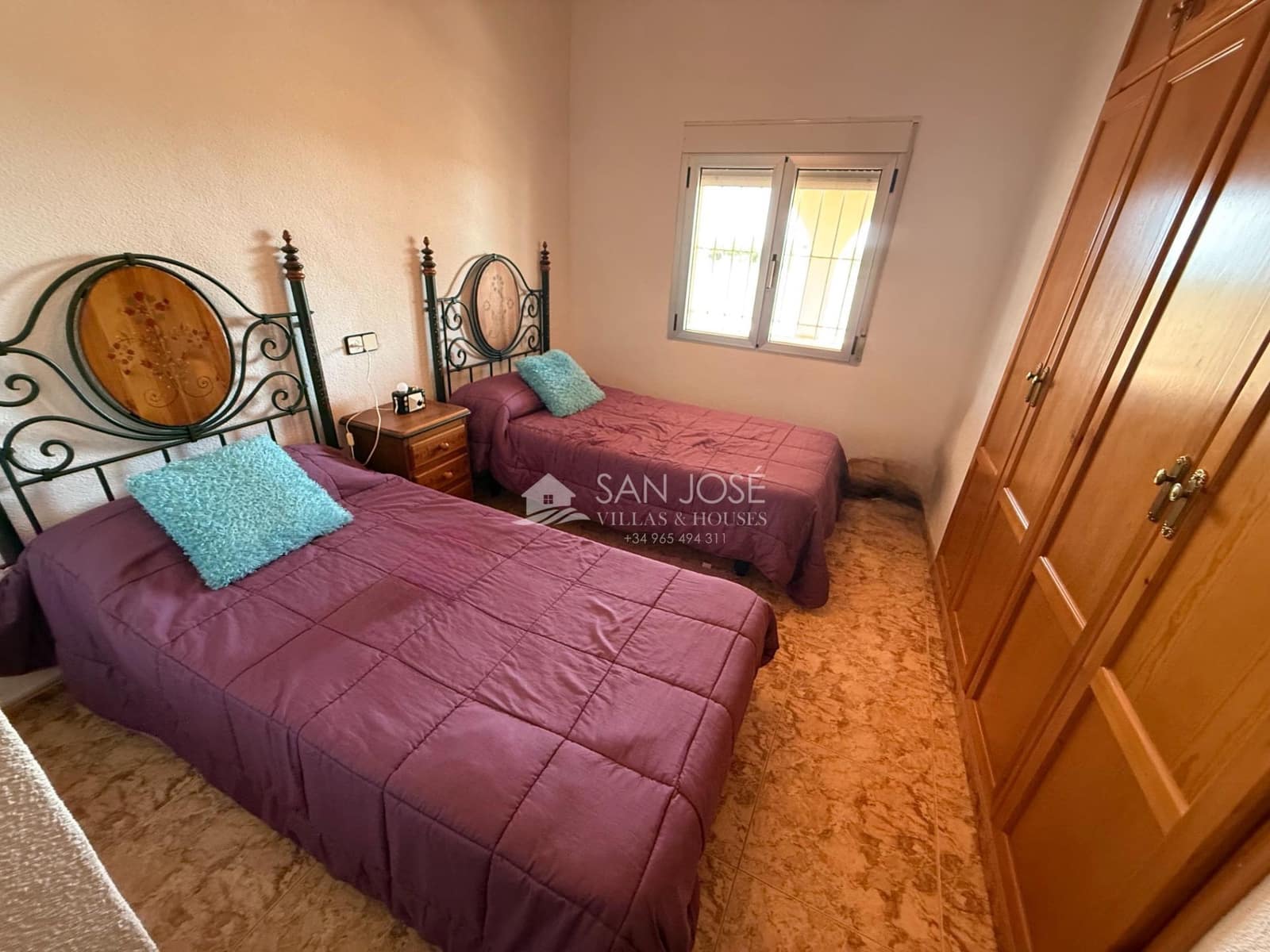 Chalet de 2 habitaciones en Novelda en venta - 275.000 € (Ref: 10035553)