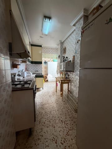 Piso de 4 habitaciones en Novelda en venta - 157.260 € (Ref: 10049546)