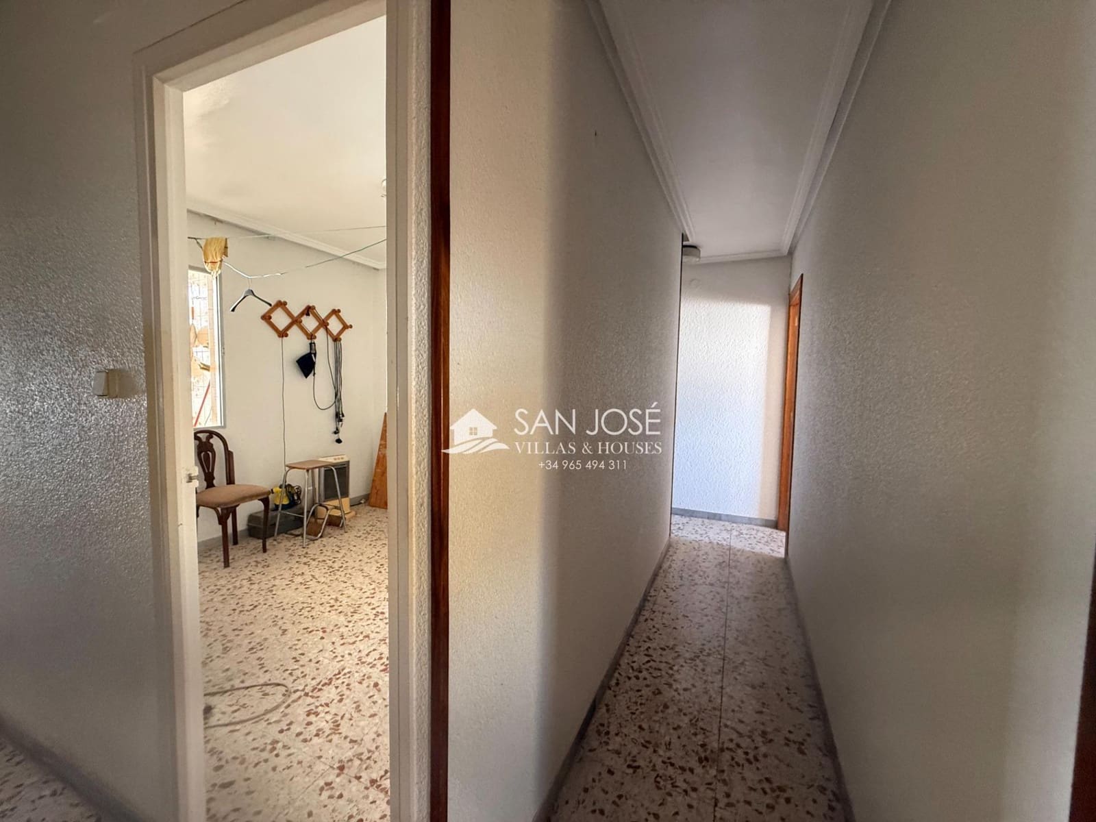 Piso de 4 habitaciones en Novelda en venta - 157.260 € (Ref: 10049546)