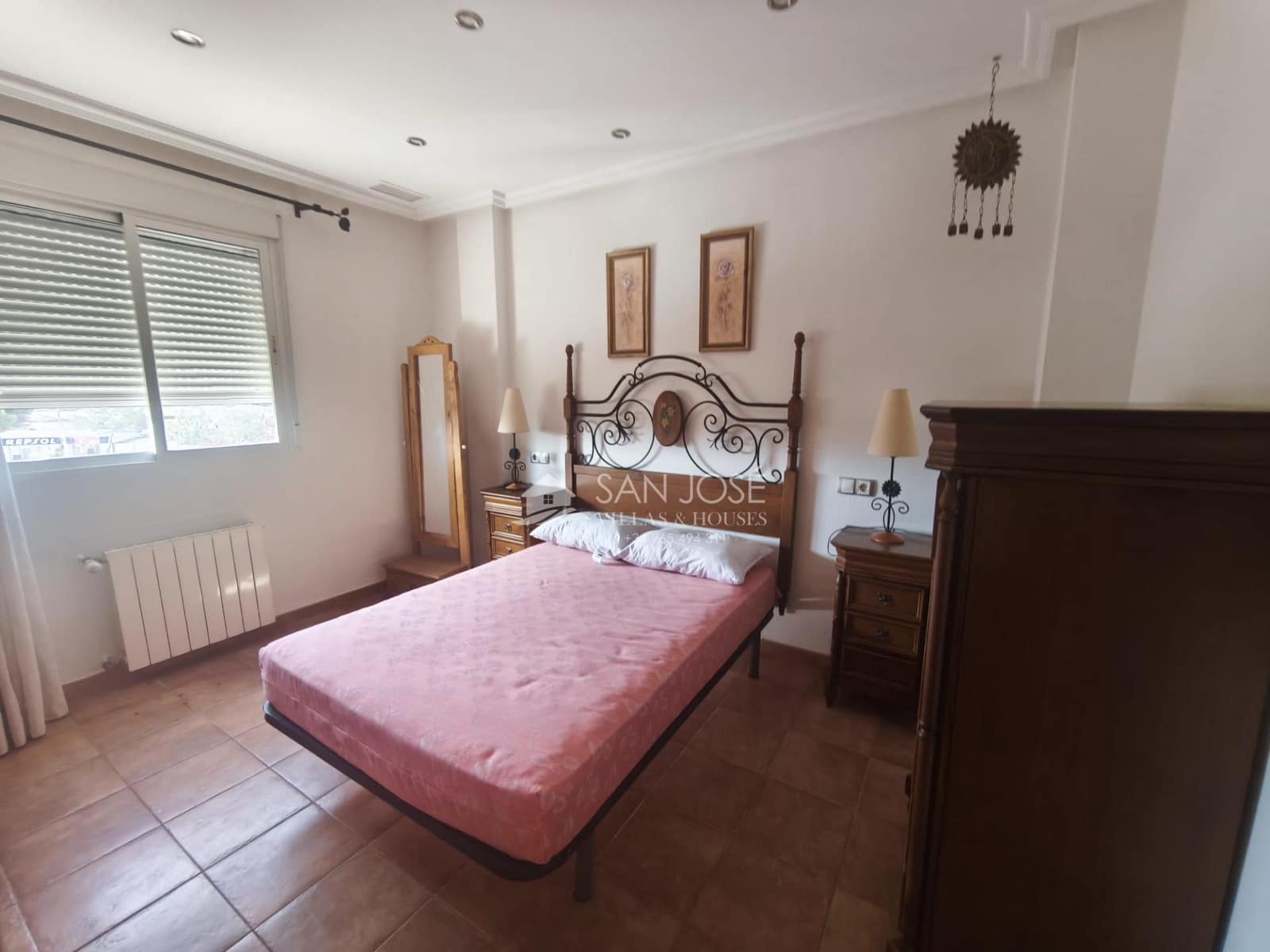 4 soverom Bungalow til leie i Aspe - € 850 (Ref: 10055530)