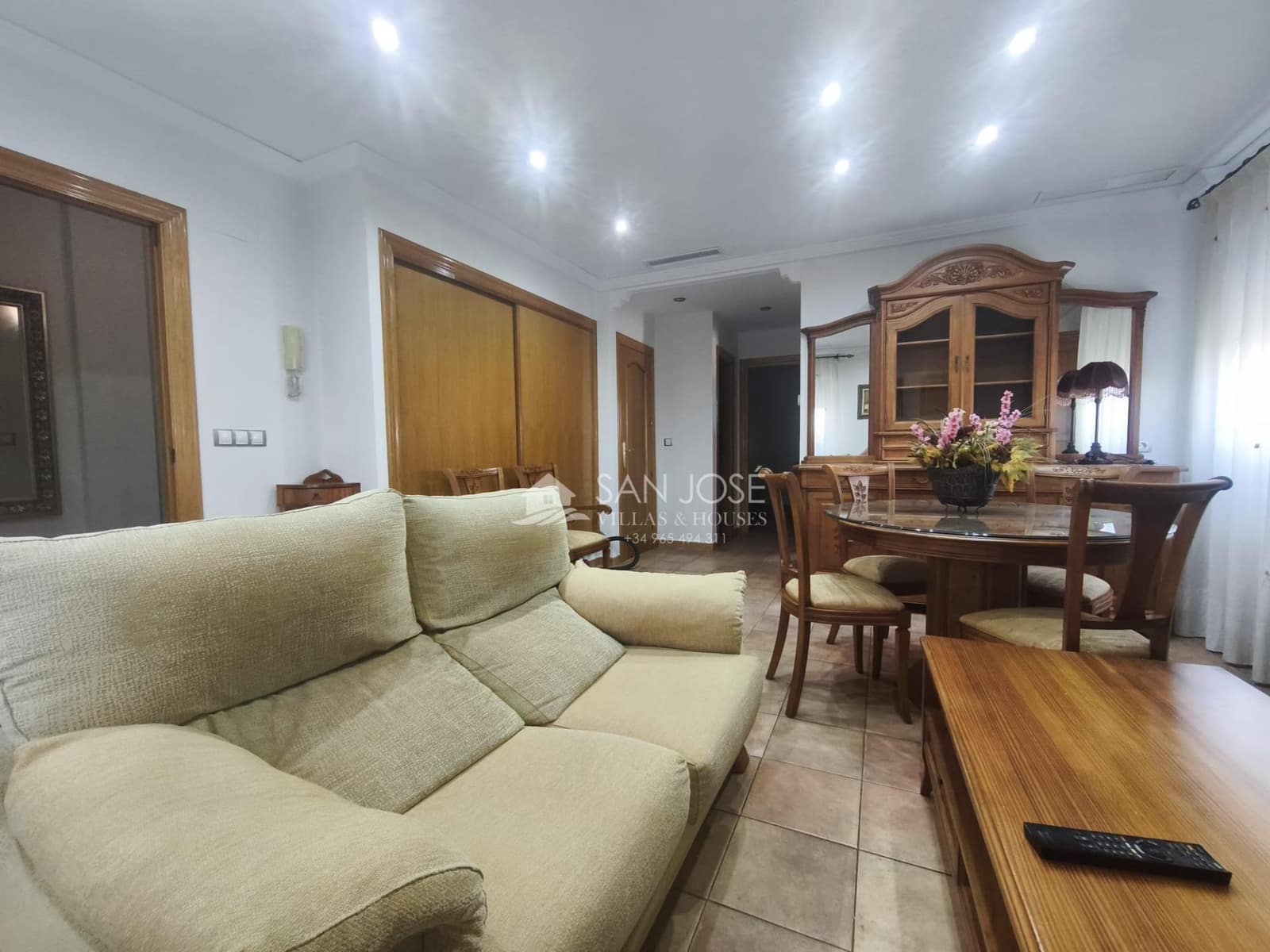 4 soverom Bungalow til leie i Aspe - € 850 (Ref: 10055530)