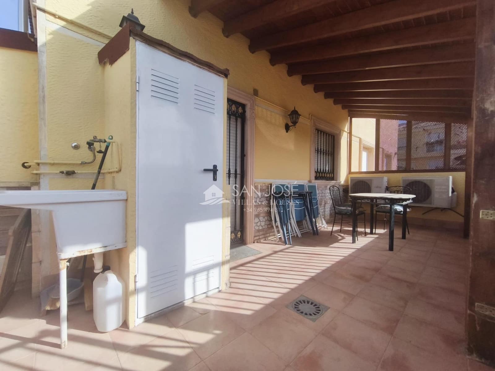 4 soverom Bungalow til leie i Aspe - € 850 (Ref: 10055530)
