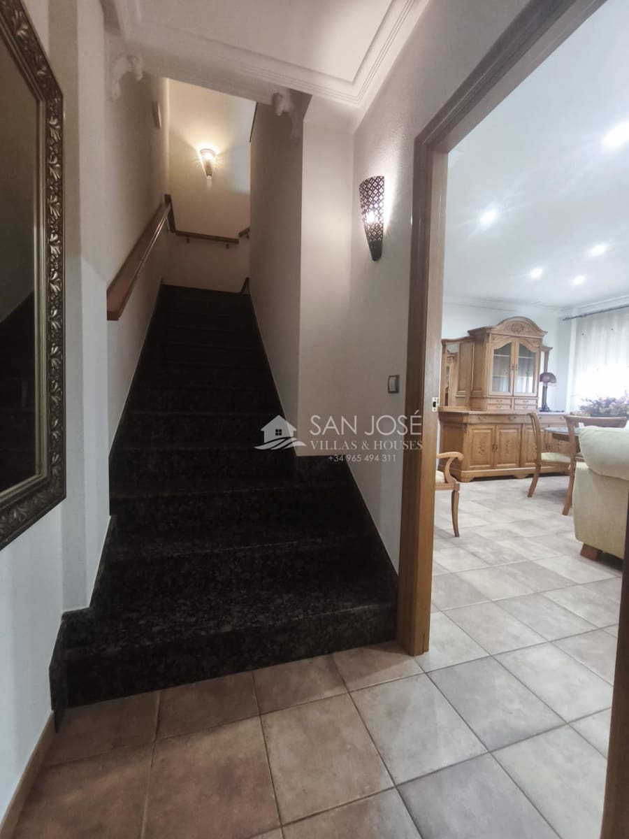 4 soverom Bungalow til leie i Aspe - € 850 (Ref: 10055530)