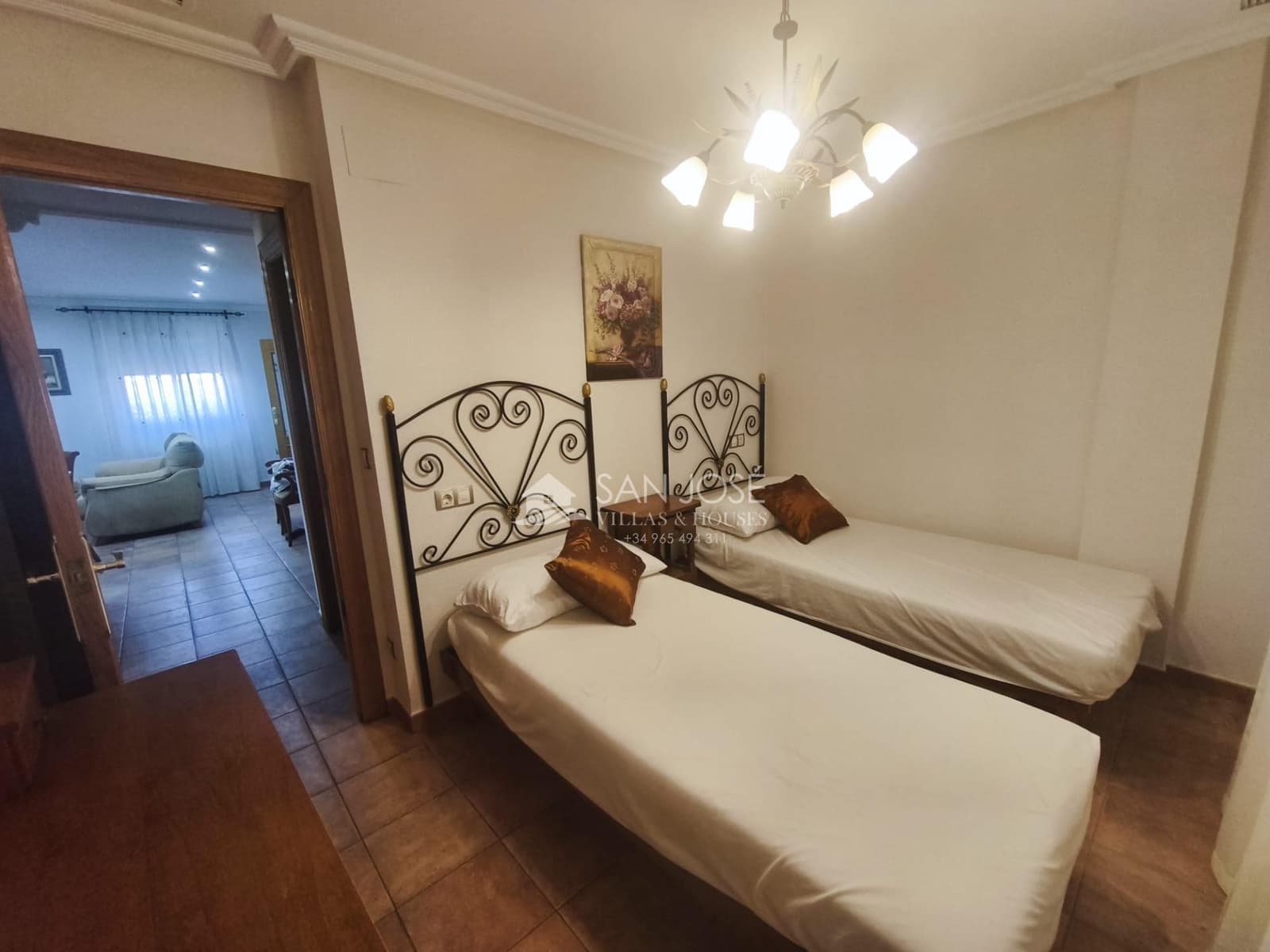 4 soverom Bungalow til leie i Aspe - € 850 (Ref: 10055530)