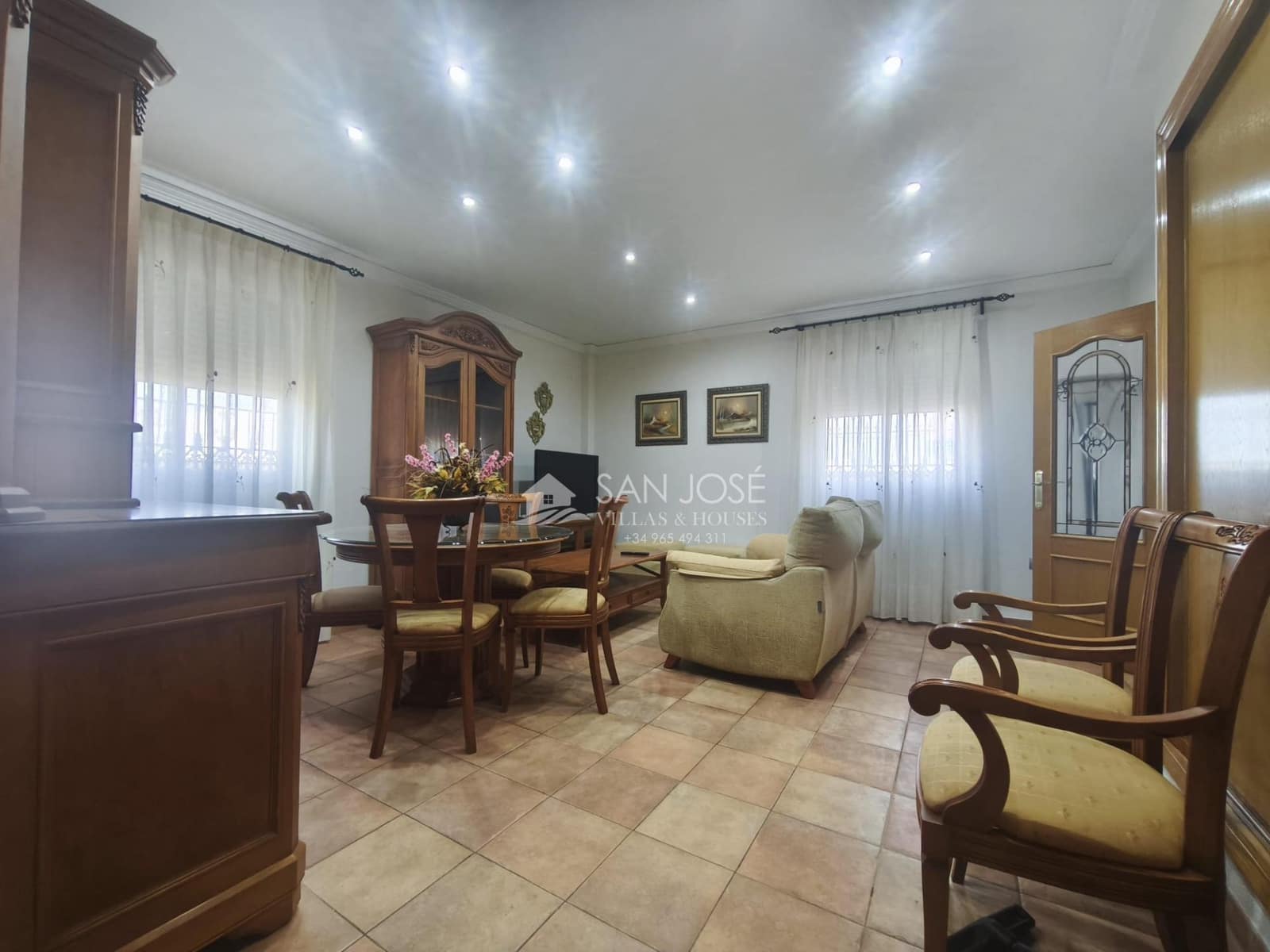 4 soverom Bungalow til leie i Aspe - € 850 (Ref: 10055530)