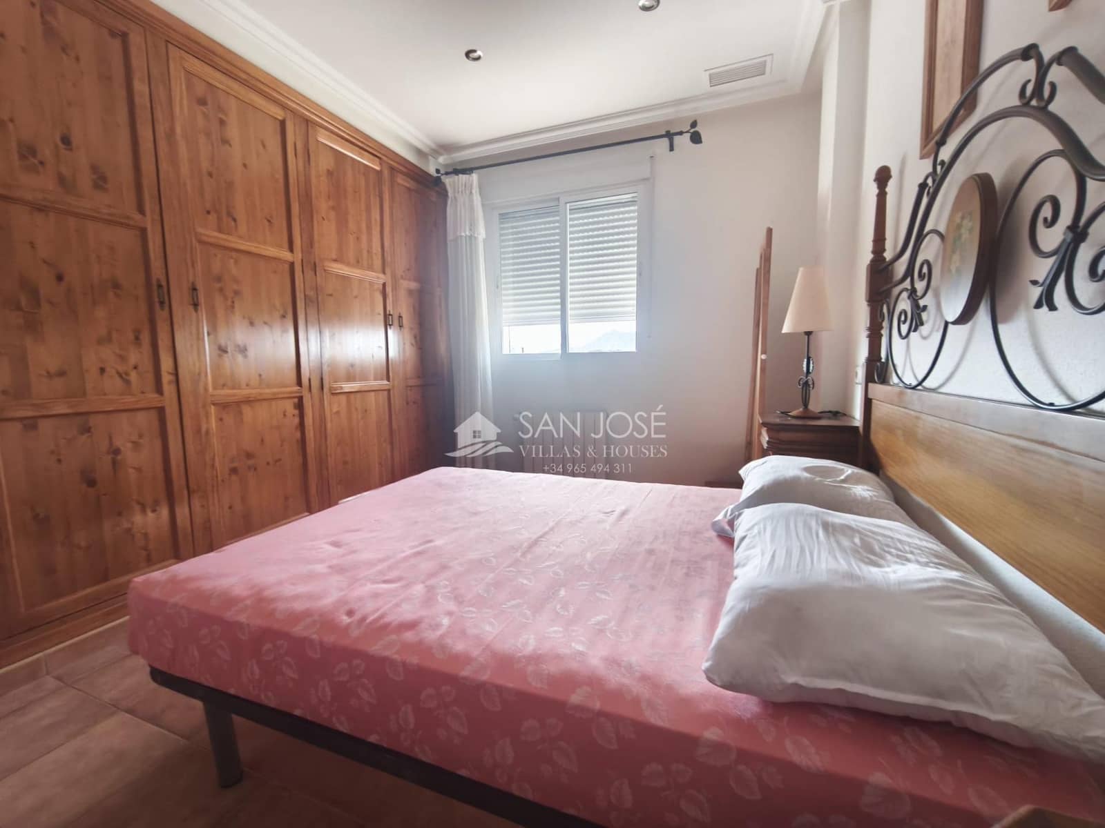 4 soverom Bungalow til leie i Aspe - € 850 (Ref: 10055530)